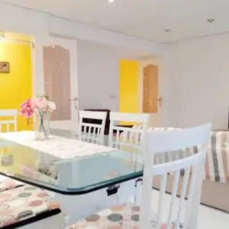 La Rose Apartment กันดิอา ภายนอก รูปภาพ