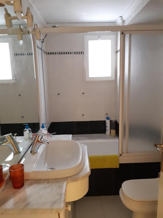 La Rose Apartment กันดิอา ภายนอก รูปภาพ