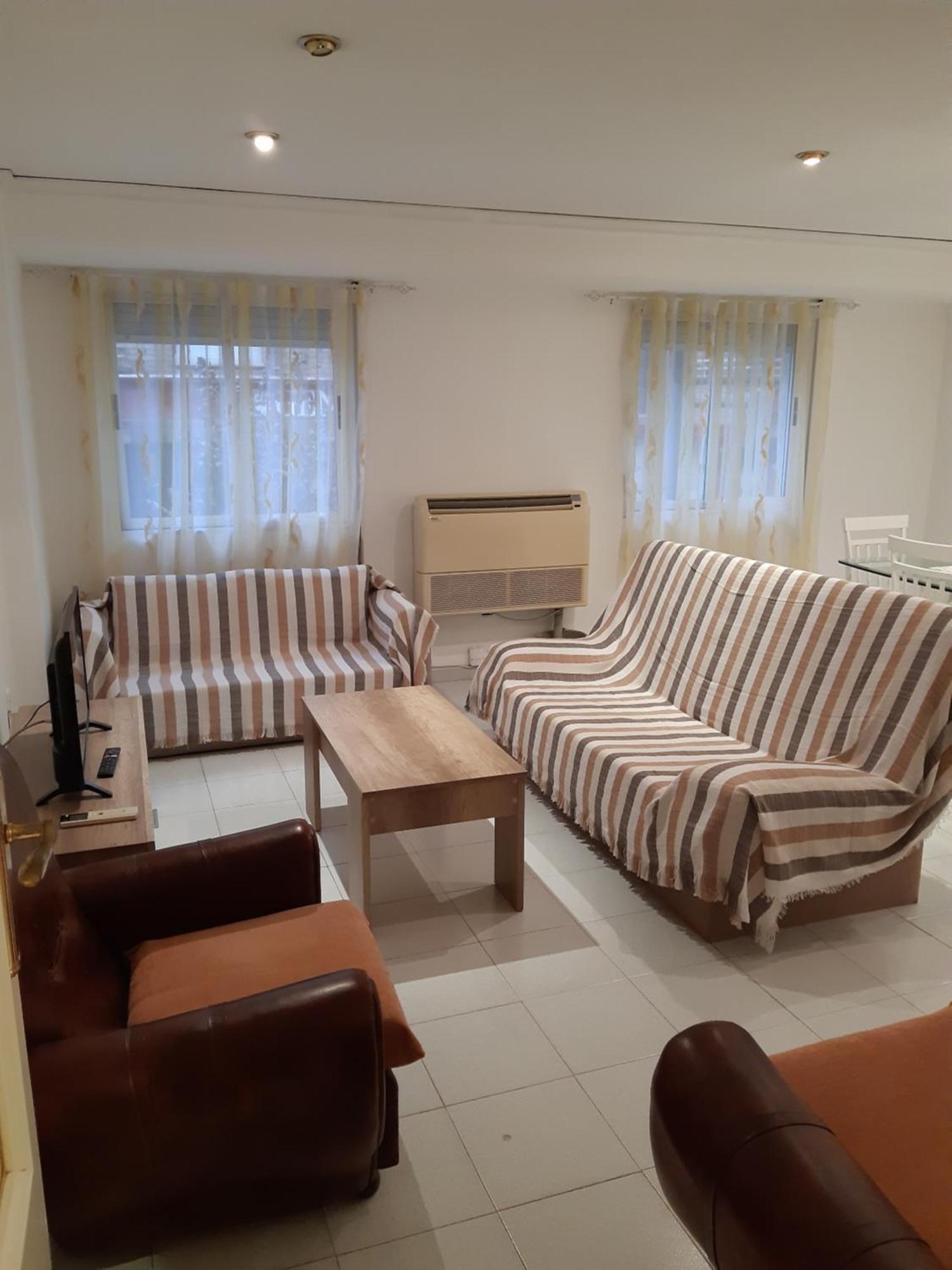 La Rose Apartment กันดิอา ภายนอก รูปภาพ