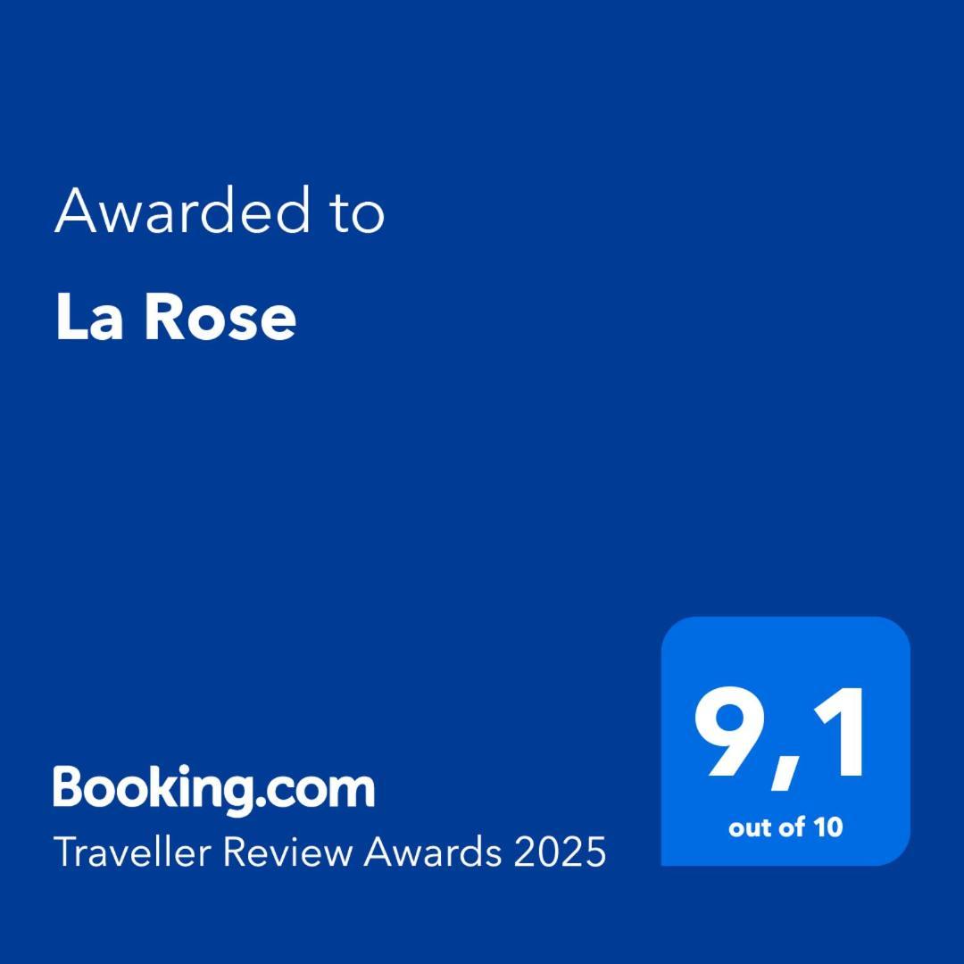 La Rose Apartment กันดิอา ภายนอก รูปภาพ